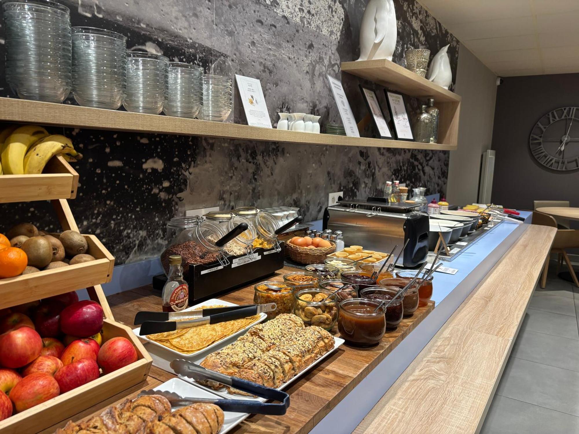 Ibis Styles Malo Port Hotel 3*